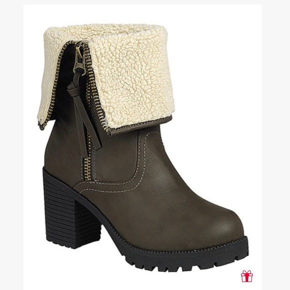 ❄️Beautiful booties ❄️ - Picture 8 of 8